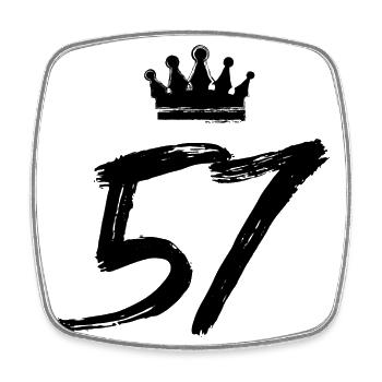 57 Couronne de numéro - Magnet carré - blanc - Devant