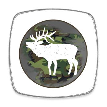 Hunter hunting elk - Square fridge magnet - white - Front