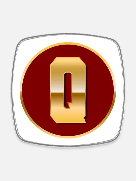 Letter Q - Square fridge magnet - white