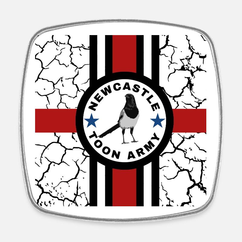 Magstripe England Crack - Square fridge magnet - white
