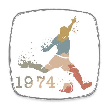 retro footballer 1974 vintage team birthday - Square fridge magnet - white - Front
