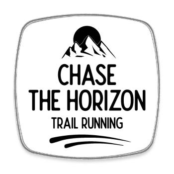 Trailrunning - Jagd auf den Horizont - Viereckiger Kühlschrankmagnet - Weiß - Vorne