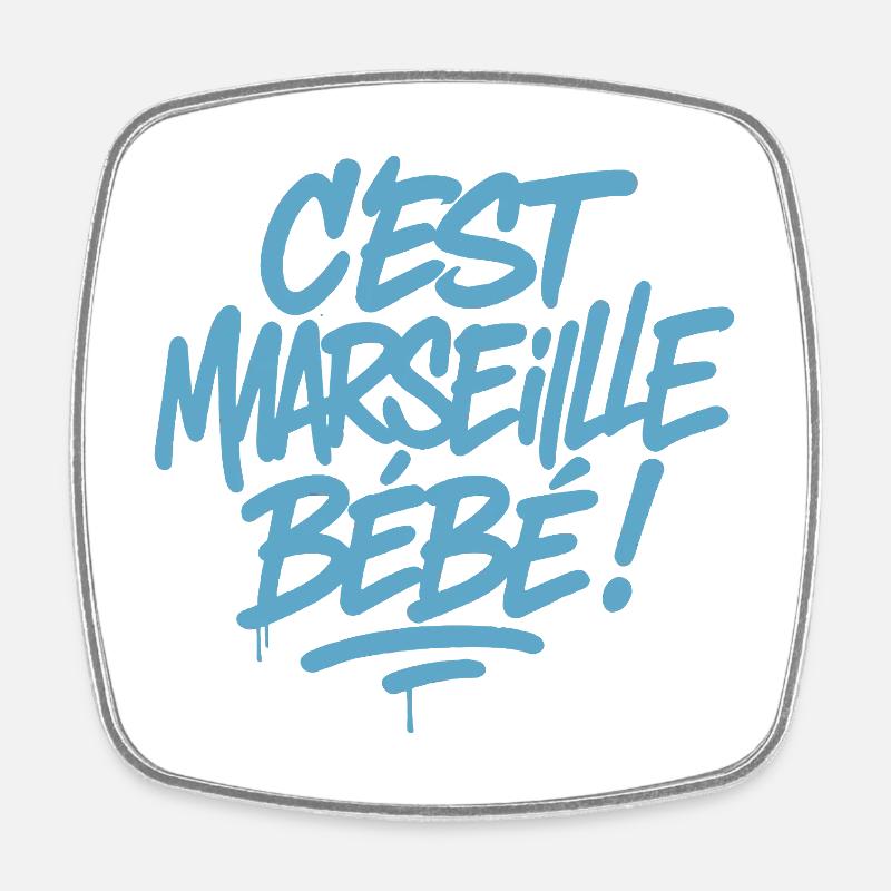 C’est Marseille Bébé – Tag bleu graffiti - Magnet carré - blanc