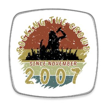 18e anniversaire Faire vibrer la foule SNG 11/2007 - Magnet carré - blanc - Devant