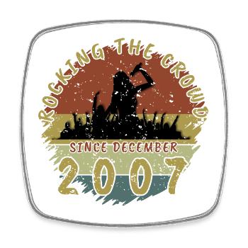 18e anniversaire Faire vibrer la foule SNG 12/2007 - Magnet carré - blanc - Devant