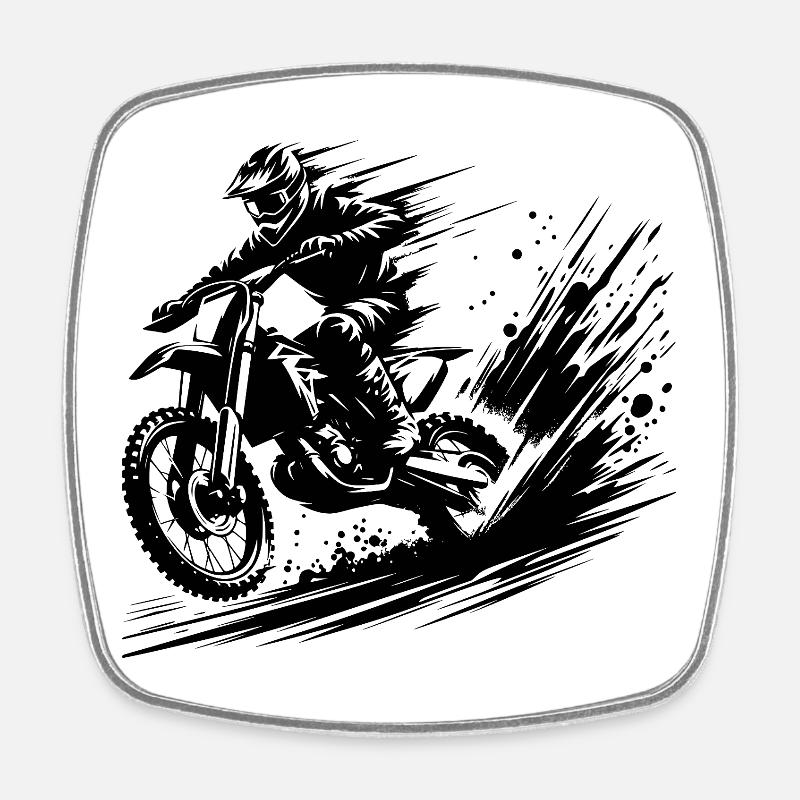 Scène dynamique de motos tout-terrain dans la boue - Magnet carré - blanc