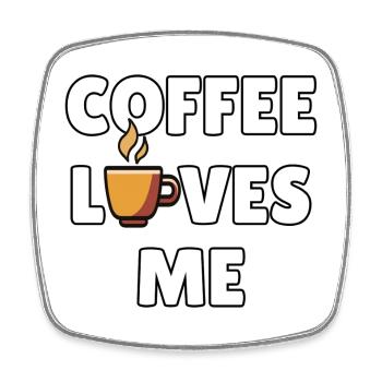 Kaffee liebt mich – Lustige Kaffeebotschaft – Kaffeehumor - Viereckiger Kühlschrankmagnet - Weiß - Vorne