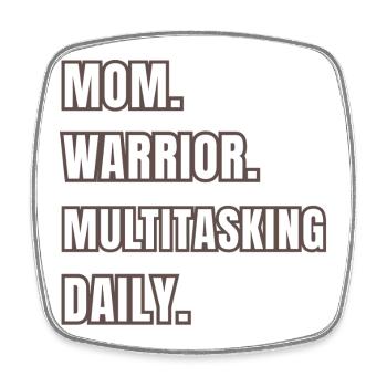 Mother Queen of everyday life - Square fridge magnet - white - Front