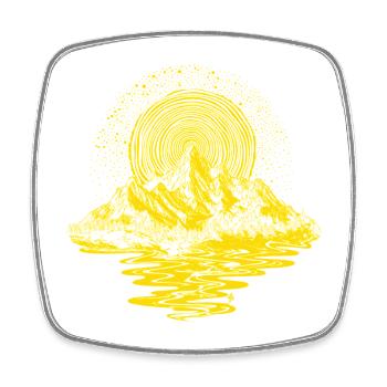 Sonnenkranz über Bergsee - Viereckiger Kühlschrankmagnet - Weiß - Vorne