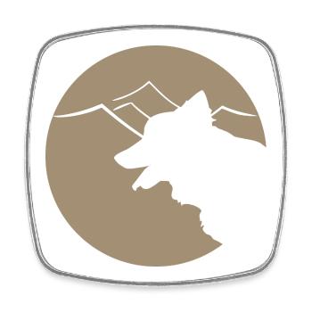 Dog silhouette in mountains or dunes - Square fridge magnet - white - Front