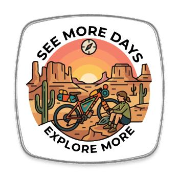 Entdecken Sie mehr Desert Bikepacking Cycling Top - Viereckiger Kühlschrankmagnet - Weiß - Vorne