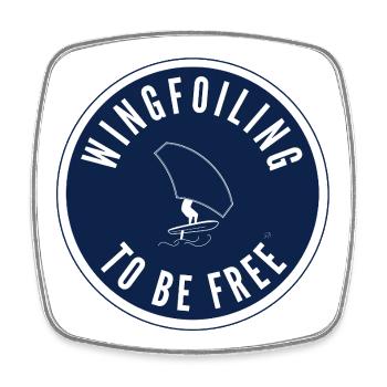 Wingfoiling to be free – Badge in Navy - Viereckiger Kühlschrankmagnet - Weiß - Vorne