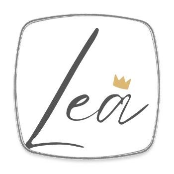 Princess Lea Crown Shirt – Name with letter L - Square fridge magnet - white - Front