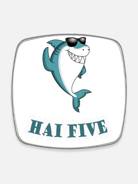 Haifisch High Five oder in dem Fall: HAI FIVE! - Viereckiger Kühlschrankmagnet - Weiß