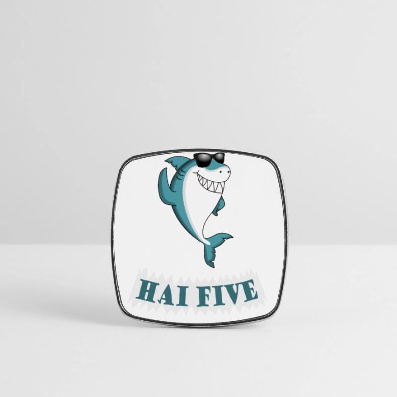 Haifisch High Five oder in dem Fall: HAI FIVE! Viereckiger Kühlschrankmagnet