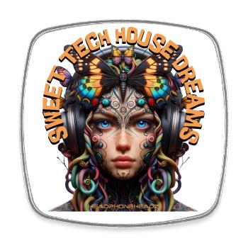 SWEET TECH HOUSE DREAMS – Cool Girl & Headphones! - Square fridge magnet - white - Front