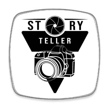 Storyteller - Viereckiger Kühlschrankmagnet - Weiß - Vorne