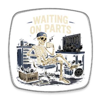 En Attente De Pièces | Humour Bricolage Garage - Magnet carré - blanc - Devant
