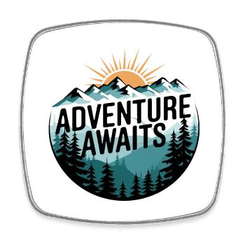 Adventure Awaits – Bergpanorama - Viereckiger Kühlschrankmagnet - Weiß - Vorne