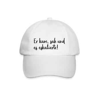 Er kam, sah und es eskalierte! - Baseballkappe - Weiß/Weiß - Vorne
