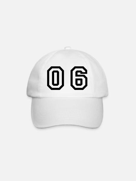 Nummer - 06 - Null Sechs - Baseballkappe - Weiß/Weiß