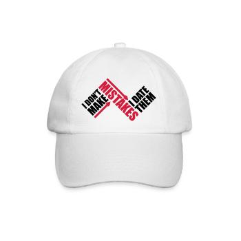Date Mistakes Zitat Logo - Baseballkappe - Weiß/Weiß - Vorne