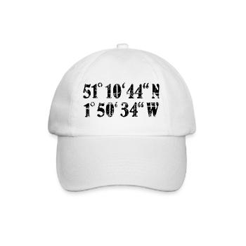 Stonehenge Koordinaten (Vintage/Schwarz) - Baseballkappe - Weiß/Weiß - Vorne