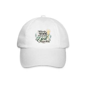 Wenn die Welt laut wird, Gott bleibt nah - Baseballkappe - Weiß/Weiß - Vorne