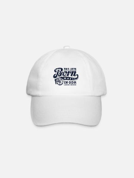 Born in GDR 1975 - Geburtstag - Ossi Geschenk - Baseballkappe - Weiß/Weiß