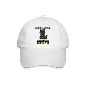 Catitude Priority Cat – lustiges, sarkastisches Katzen-T-Shirt - Baseballkappe - Weiß/Weiß - Vorne