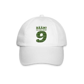 9. Geburtstag Geschenk Fußball Neun Jahre - Baseballkappe - Weiß/Weiß - Vorne