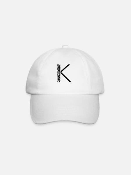 Buchstabe K - Baseballkappe - Weiß/Weiß