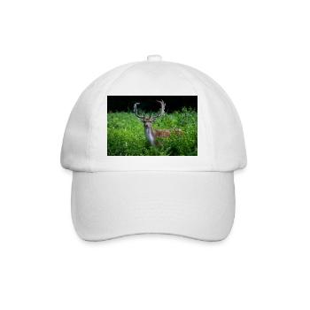 Majestätischer Damhirsch im Grün - Baseballkappe - Weiß/Weiß - Vorne