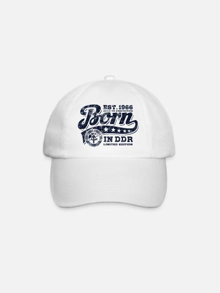 Born in DDR 1966 - Geburtstag - Ossi Geschenk - Baseballkappe - Weiß/Weiß