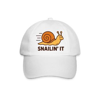 Snailin' It – zielstrebig und schnell - Baseballkappe - Weiß/Weiß - Vorne