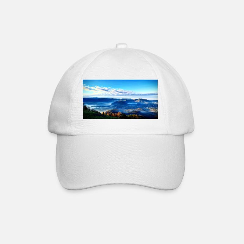 Morning fog mountain landscape - Baseball Cap - white/white