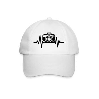 Kamera Herzschlag – Fotograf Geschenk - Baseballkappe - Weiß/Weiß - Vorne