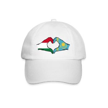 Hongrie Kazakhstan Drapeau Mains Coeur Forme - Casquette classique - blanc/blanc - Devant