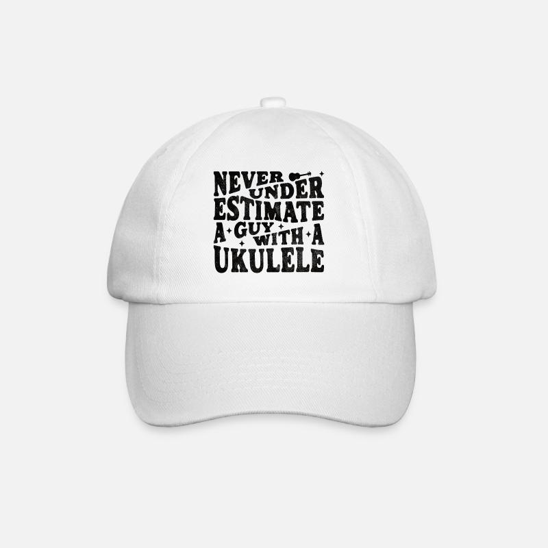 Never underestimate a Guy with a Ukulele - Baseballkappe - Weiß/Weiß