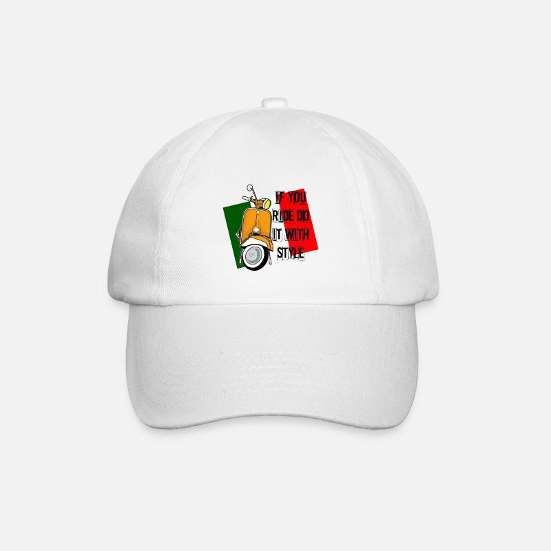 Scooter moto avec drapeau italien - Casquette classique - blanc/blanc