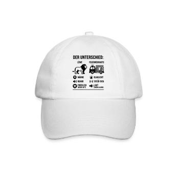 Löwe oder Feuerwehr? Lustiges Vergleichs-Motiv  - Baseballkappe - Weiß/Weiß - Vorne