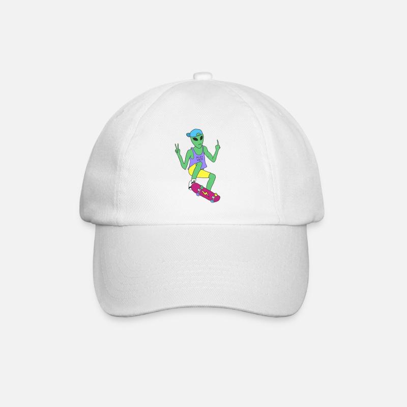 Skateboarding Alien - Baseball Cap - white/white