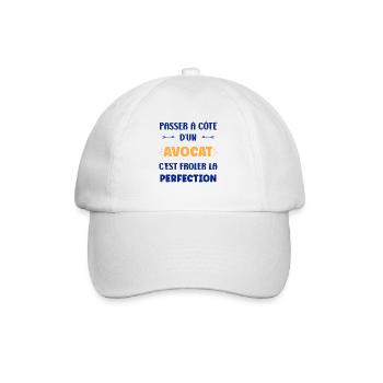 Einen Anwalt vermissen: Perfektion - Baseballkappe - Weiß/Weiß - Vorne