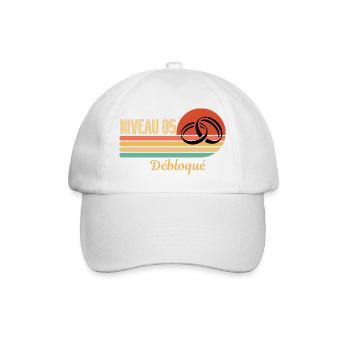 Level 05 Unlocked Retro Graphic Design - Baseball Cap - white/white - Front
