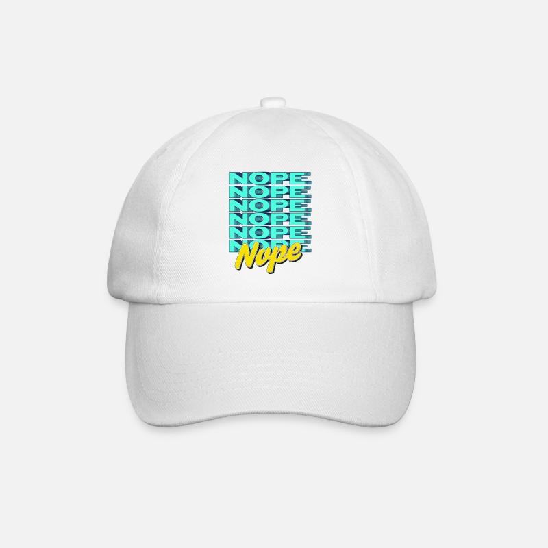 NOPE – Bold & Sassy Statement - Baseballkappe - Weiß/Weiß