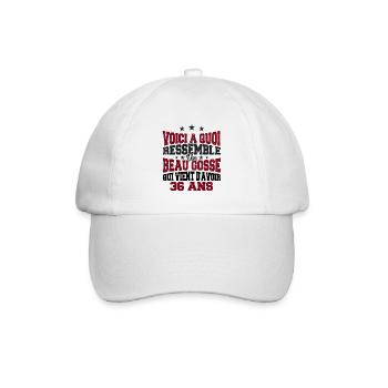 Voici à Quoi Ressemble Un BeauGosse 36 ans, Cadeau - Casquette classique - blanc/blanc - Devant