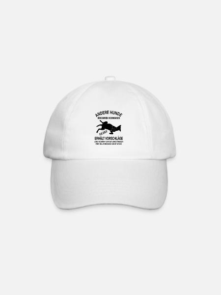 Andere Hunde Bekommen Kommandos Beste Freund Hund - Baseballkappe - Weiß/Weiß
