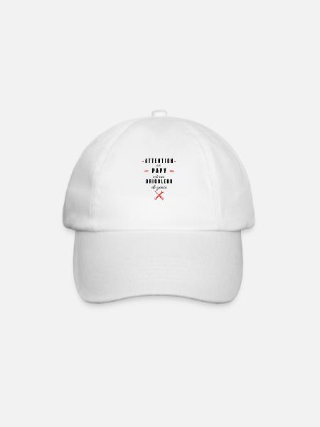 attention ce papy est un bricoleur de génie - Casquette classique - blanc/blanc