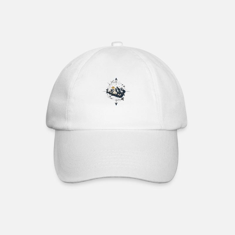 Compass with mountains for outdoor lovers - Baseball Cap - white/white