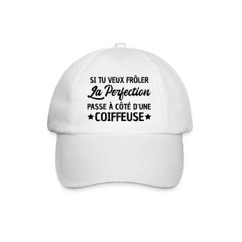 perfection coiffeuse / humour coiffeuse - Casquette classique - blanc/blanc - Devant